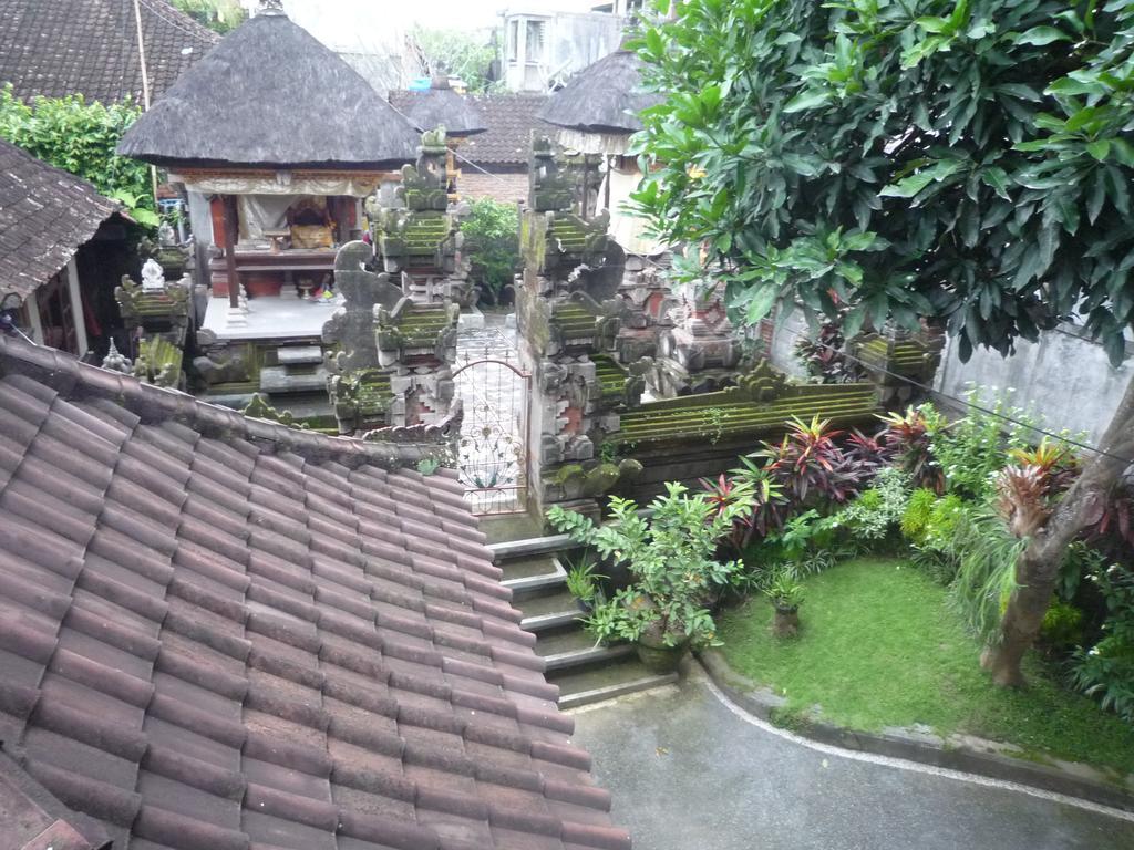 Appartamento Pratama House Ubud Esterno foto