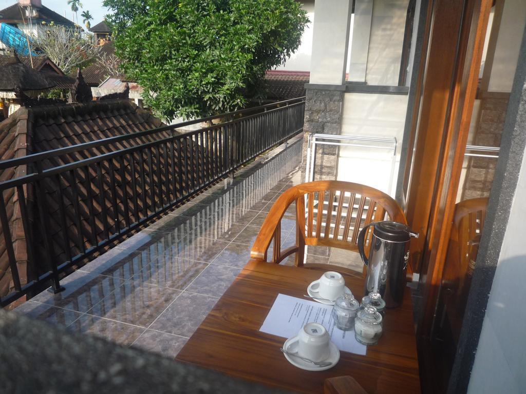 Appartamento Pratama House Ubud Esterno foto