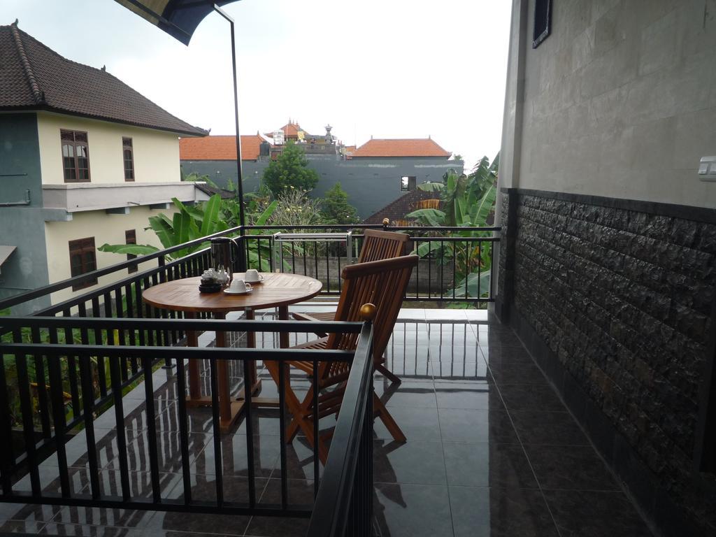 Appartamento Pratama House Ubud Esterno foto
